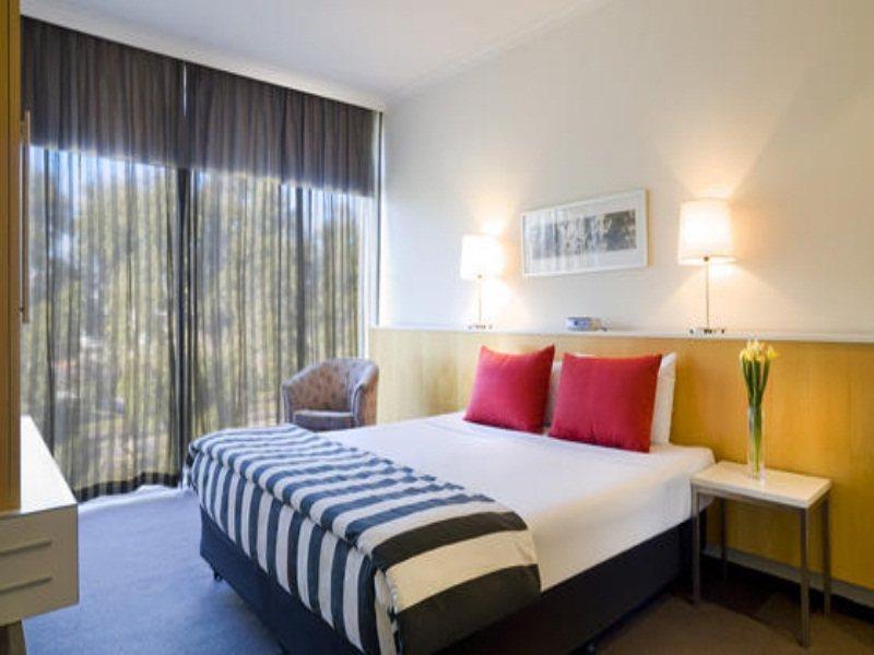 מלבורן The Parkmore Hotel מראה חיצוני תמונה